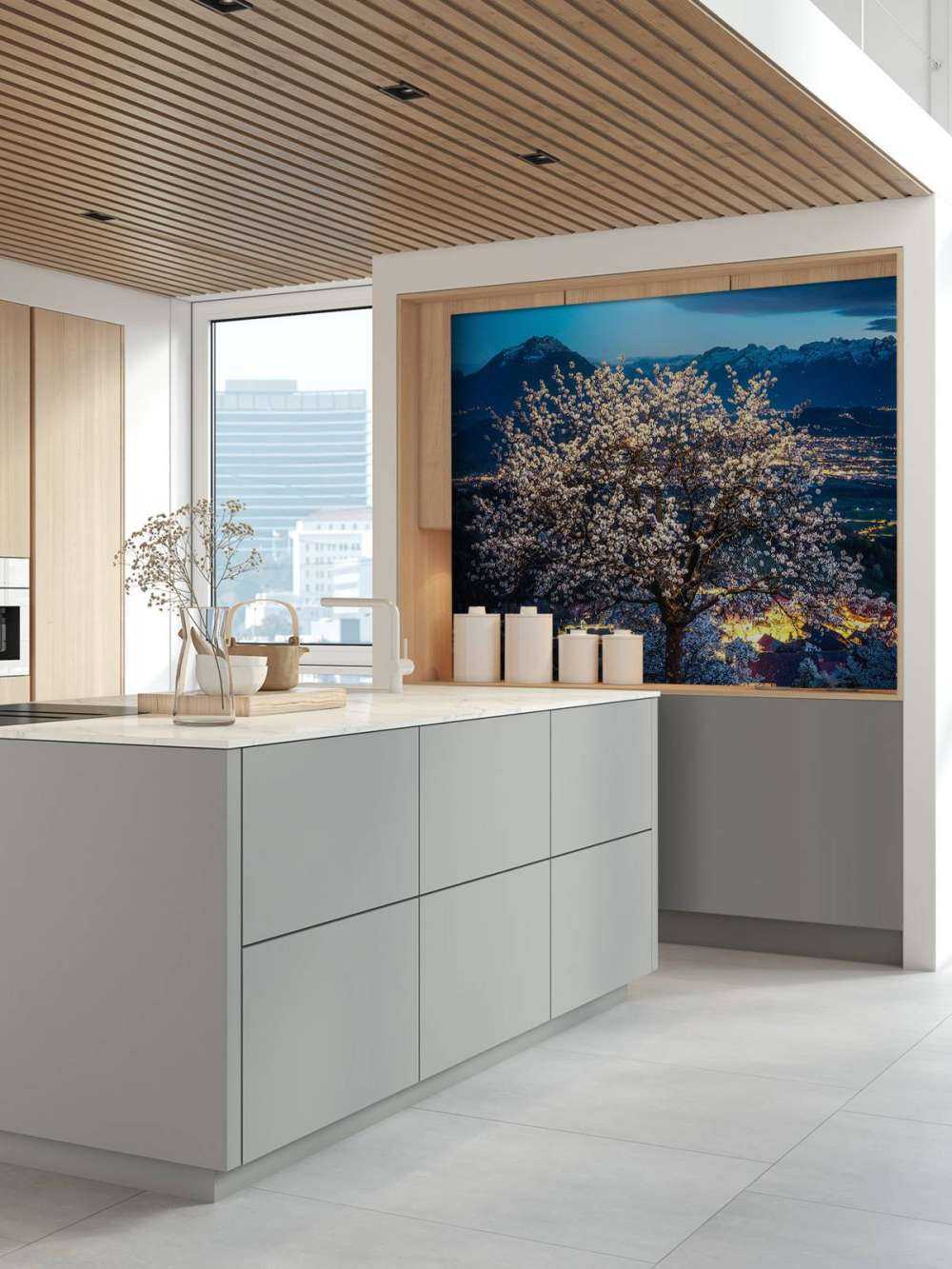 Bloesemboom bij nachtelijk licht