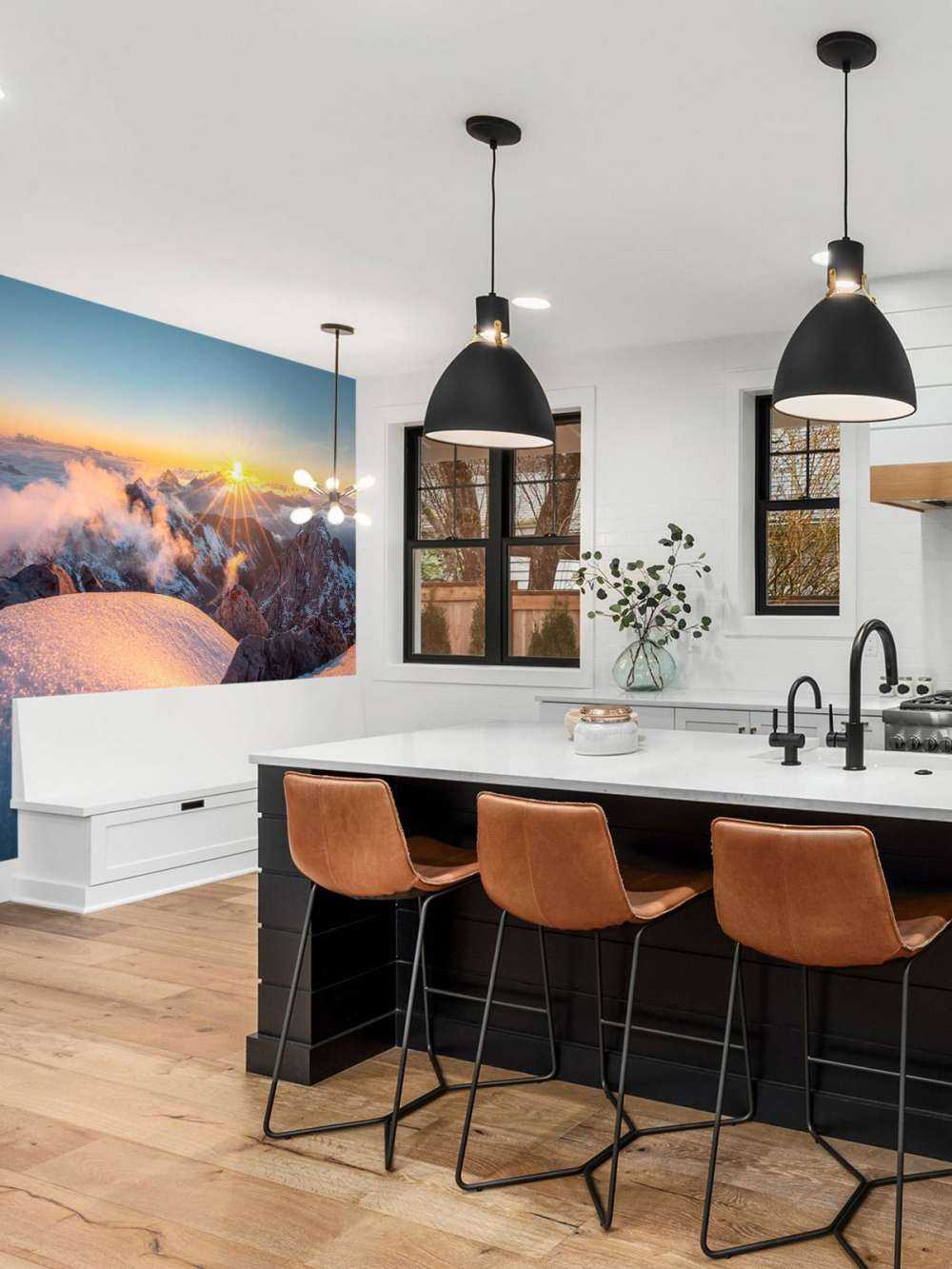 Gouden Zon Over Bergtoppen