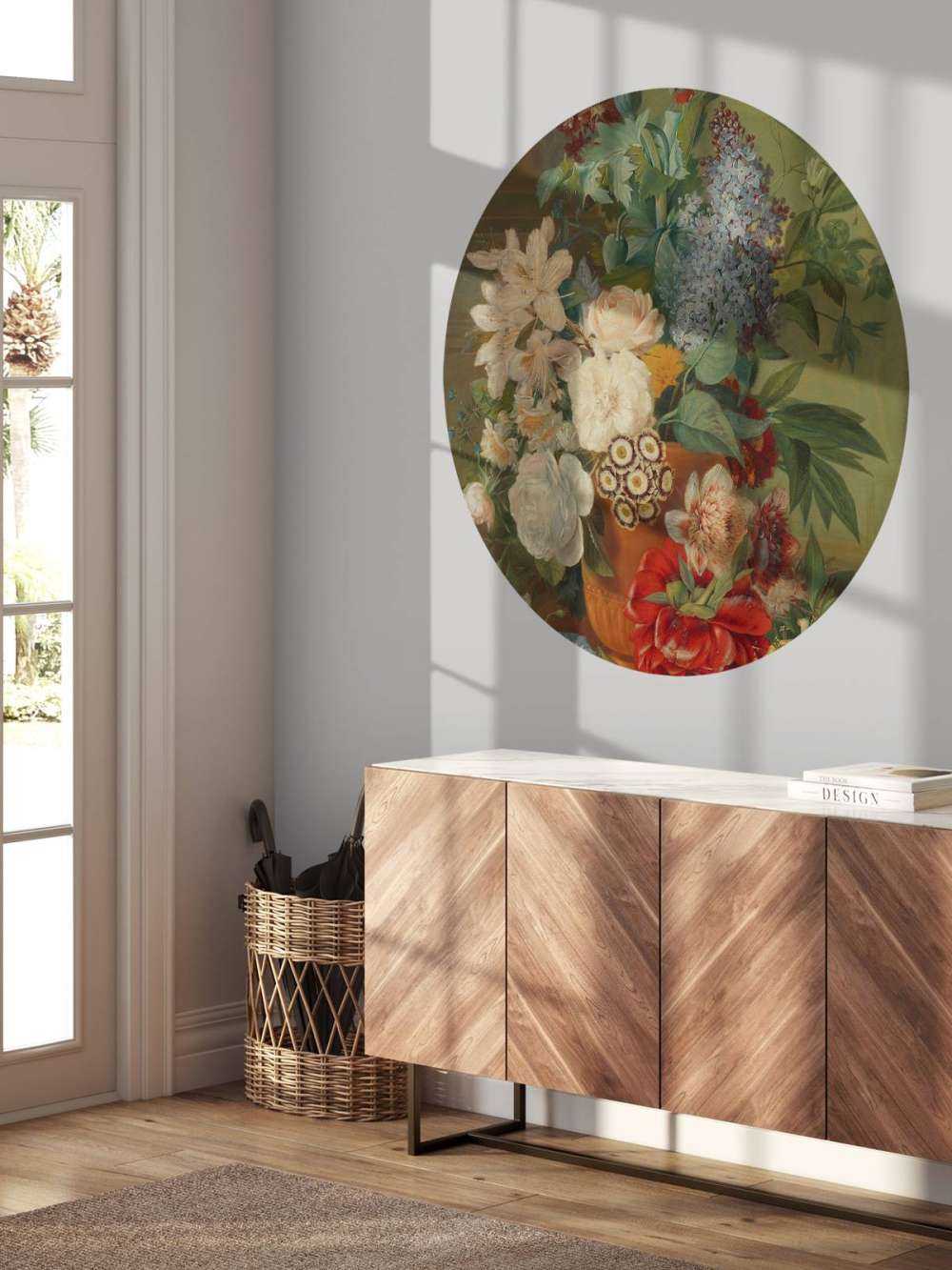 Bloemen in een terracotta vaas