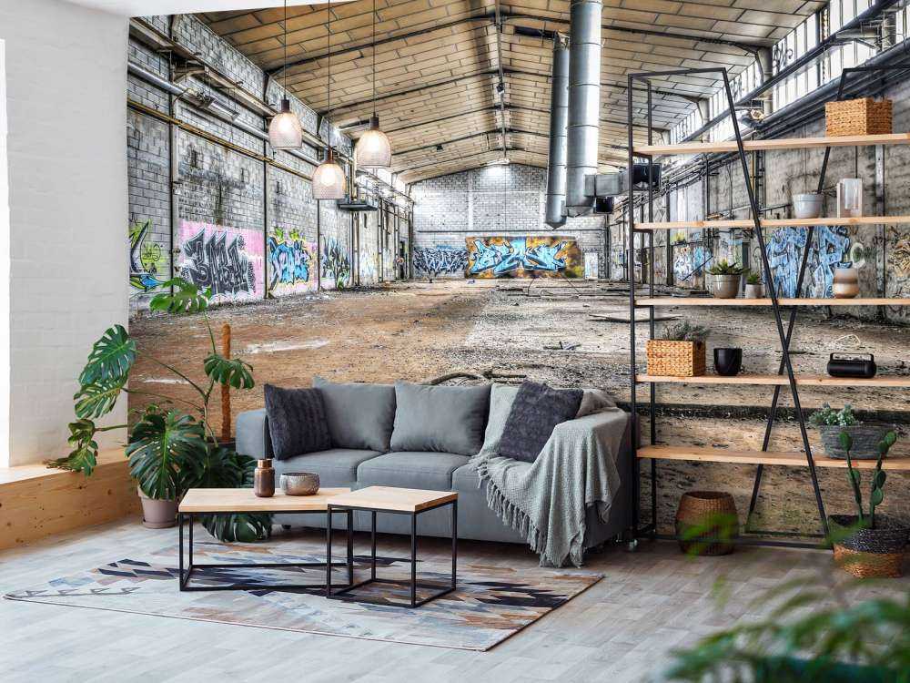 Oude verlaten fabriekshal