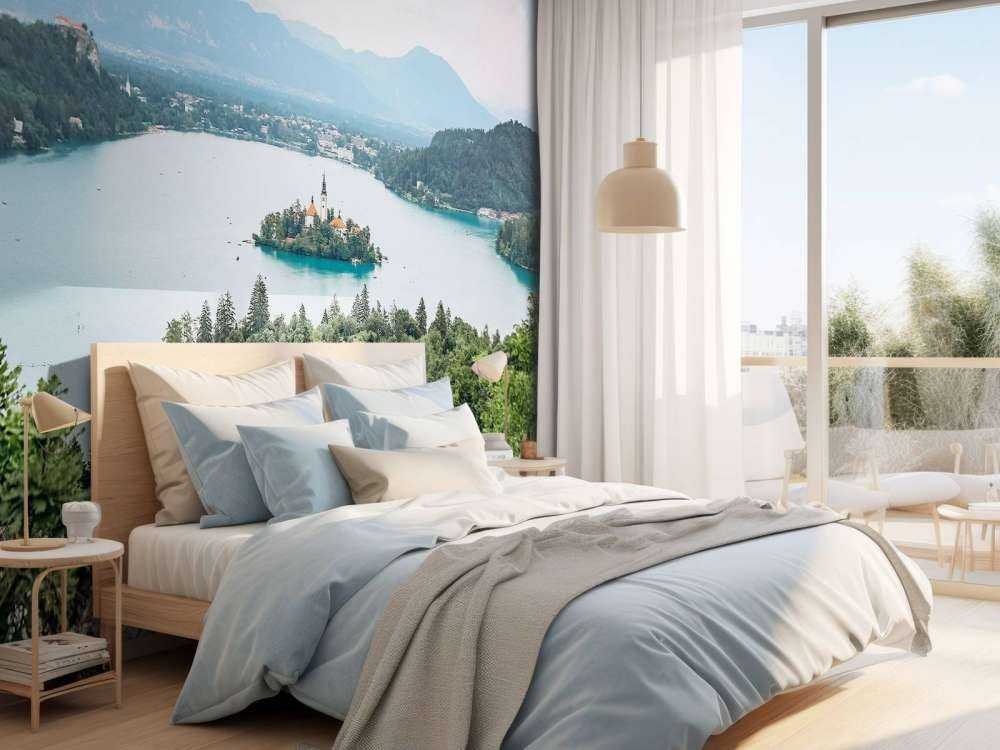 Grote kerk op een eiland