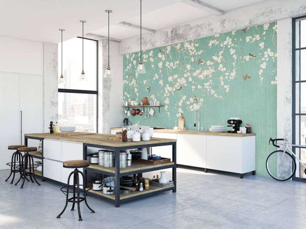 Bloesemtakken en vliegende mussen