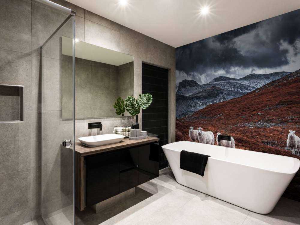 Schapen in roestkleurige bergen