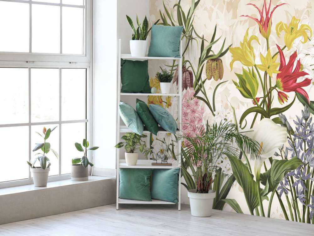 Spring Flowers - Warm Honey Beige