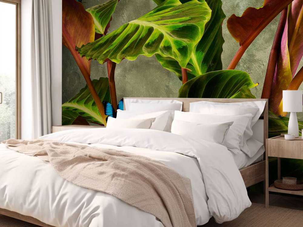 Groene plant met vlinders