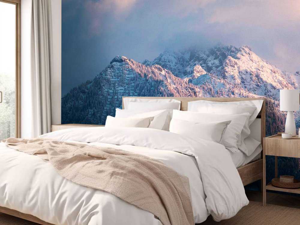 Roze Winterlicht Over Bergtoppen