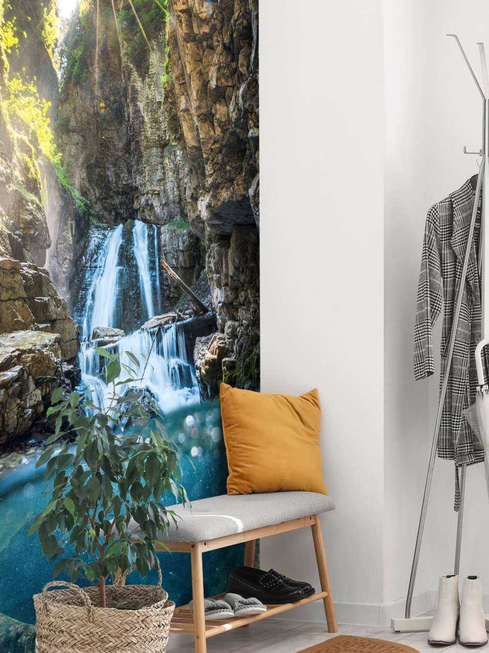 Zonlicht Op Bergwaterval