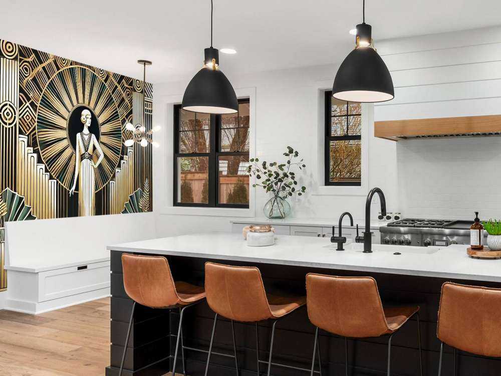 Golden Twenties Flair in Art Deco