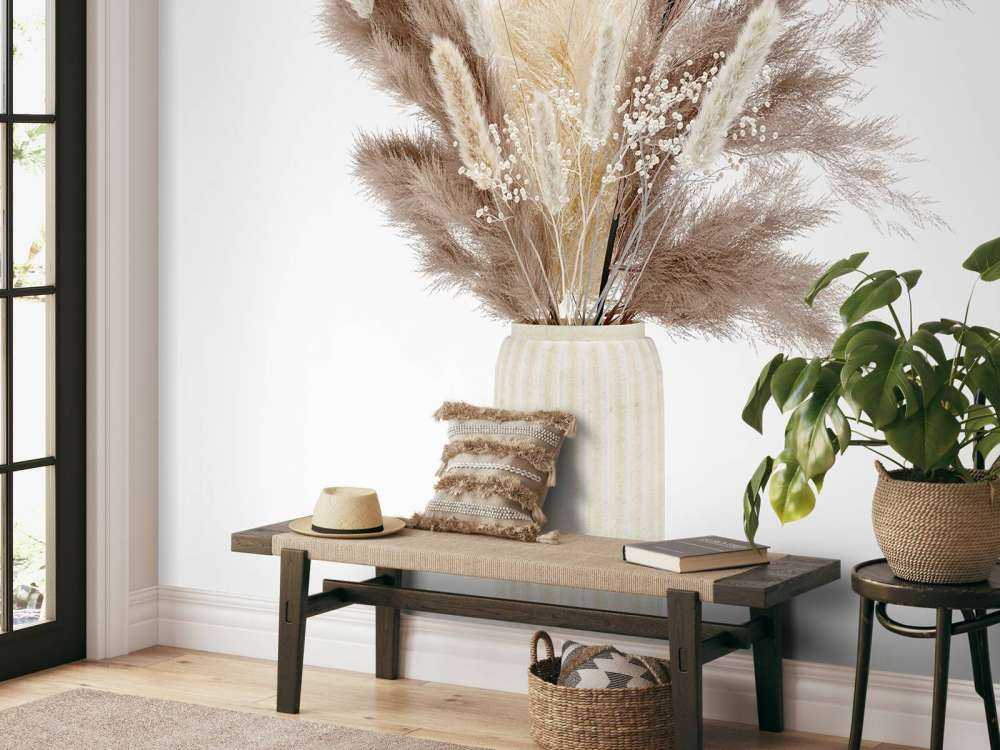 Vaas met beige planten