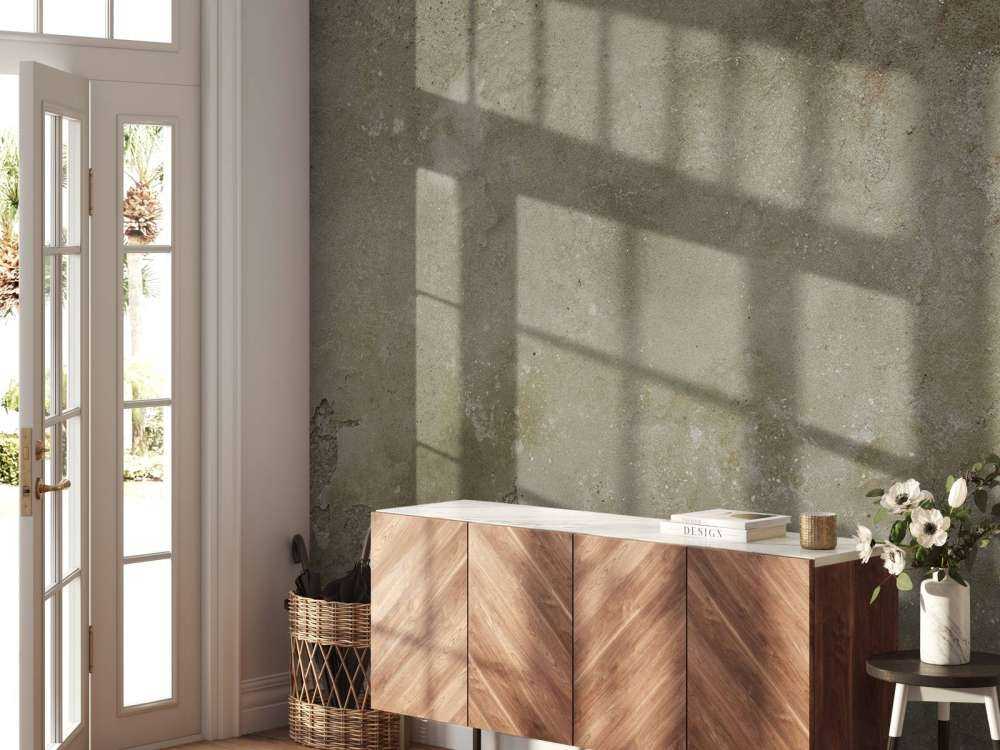 Oude muur met verweerde stuc