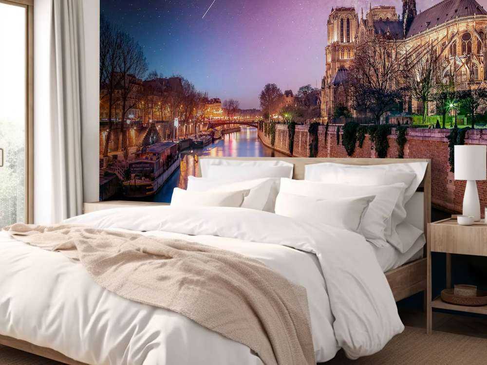 Parijs in de avond