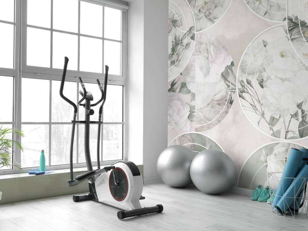 Timeless Floral Elegance - Soft White