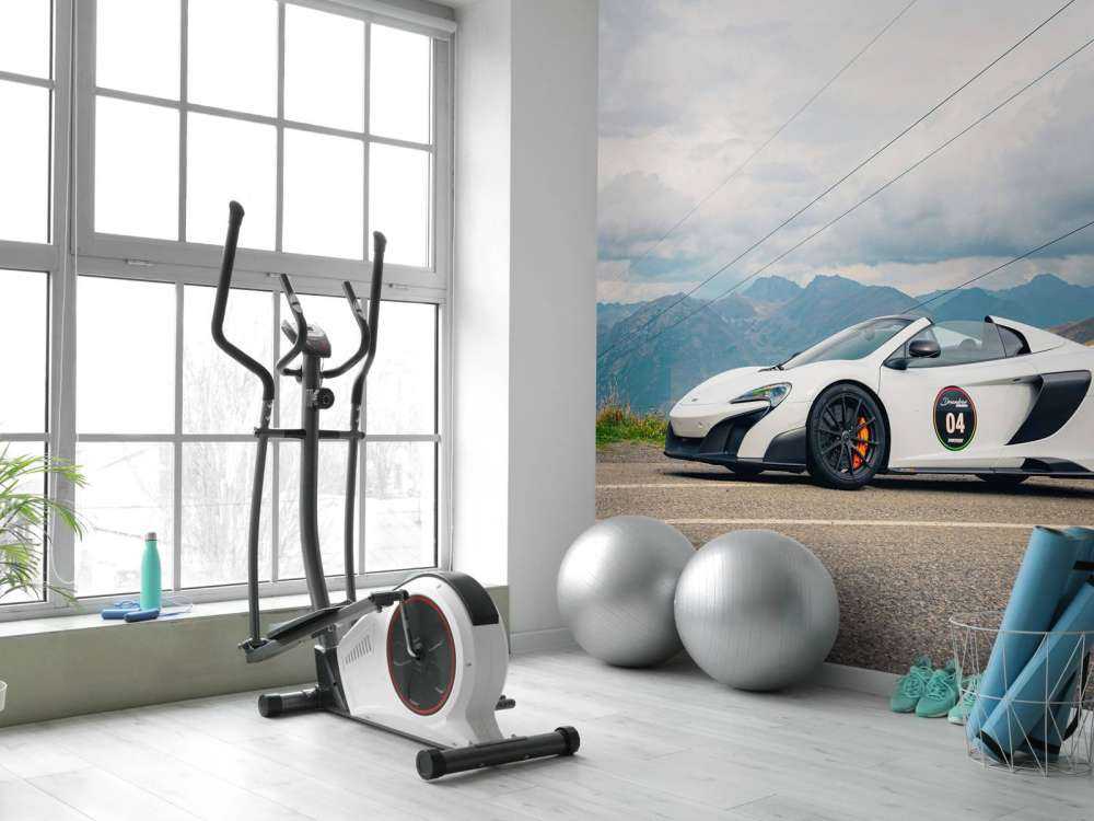 McLaren 675LT Spider Bergpanorama