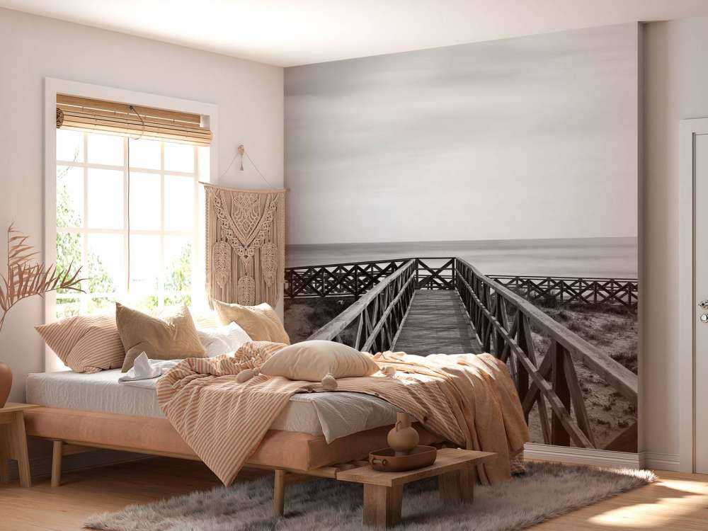 Loopbrug naar het strand