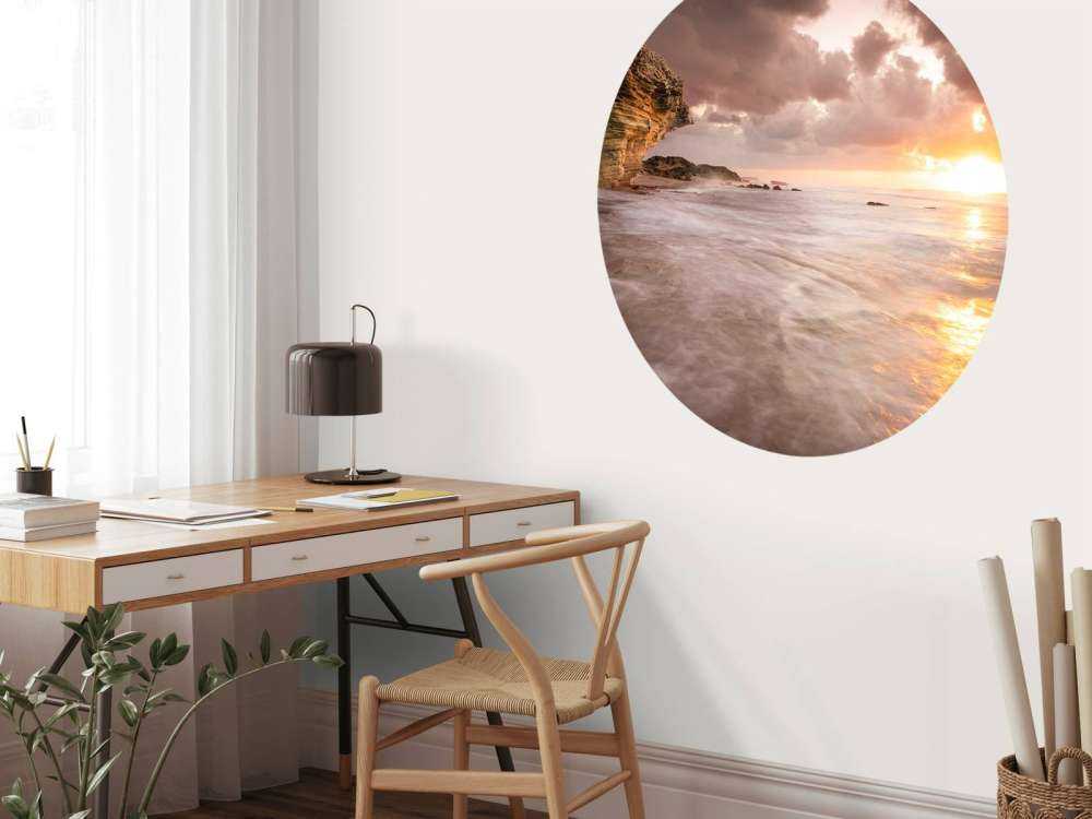 Zonsondergang bij de rotsen