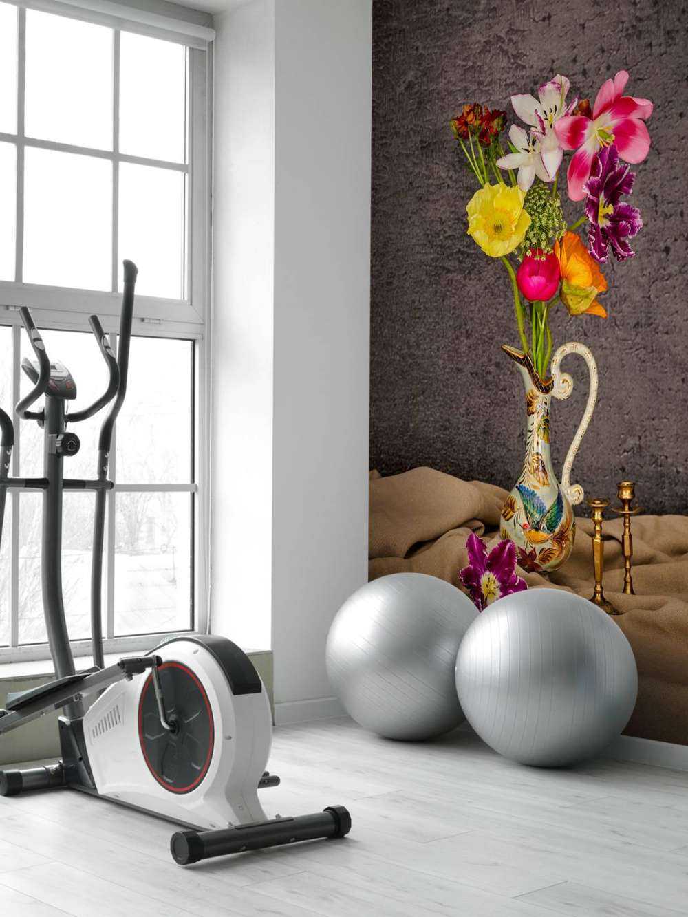 Bloemen in klassieke vaas