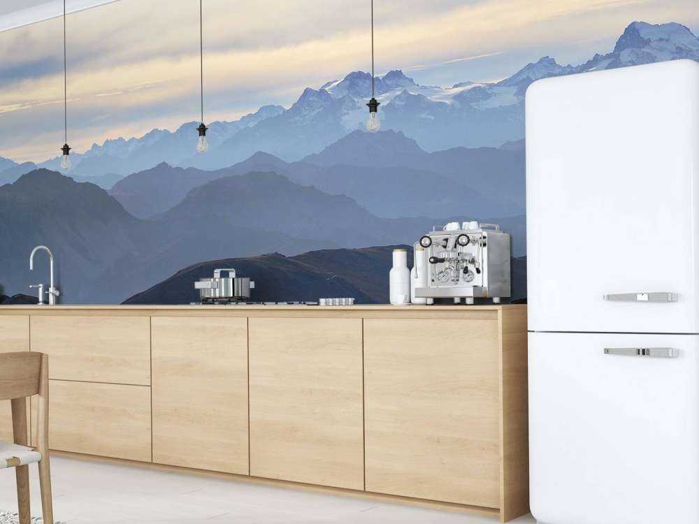 Mistig berglandschap