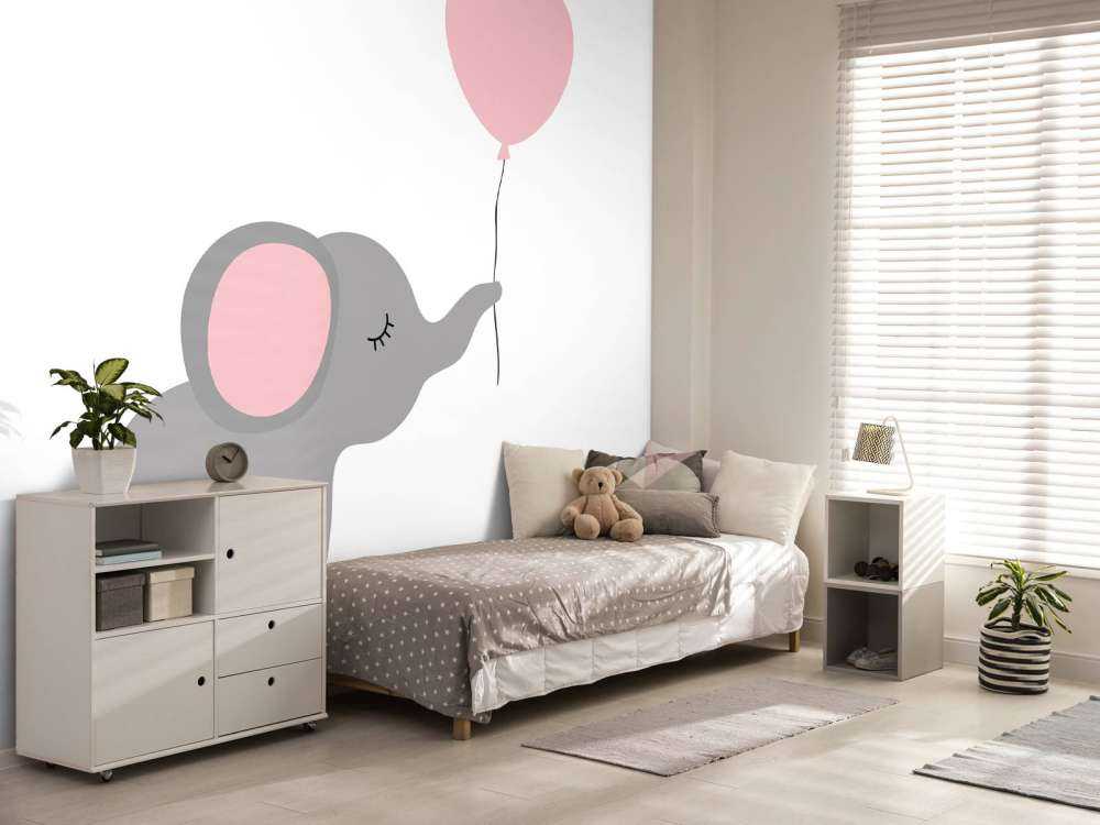 Olifant met een hartvormige ballon