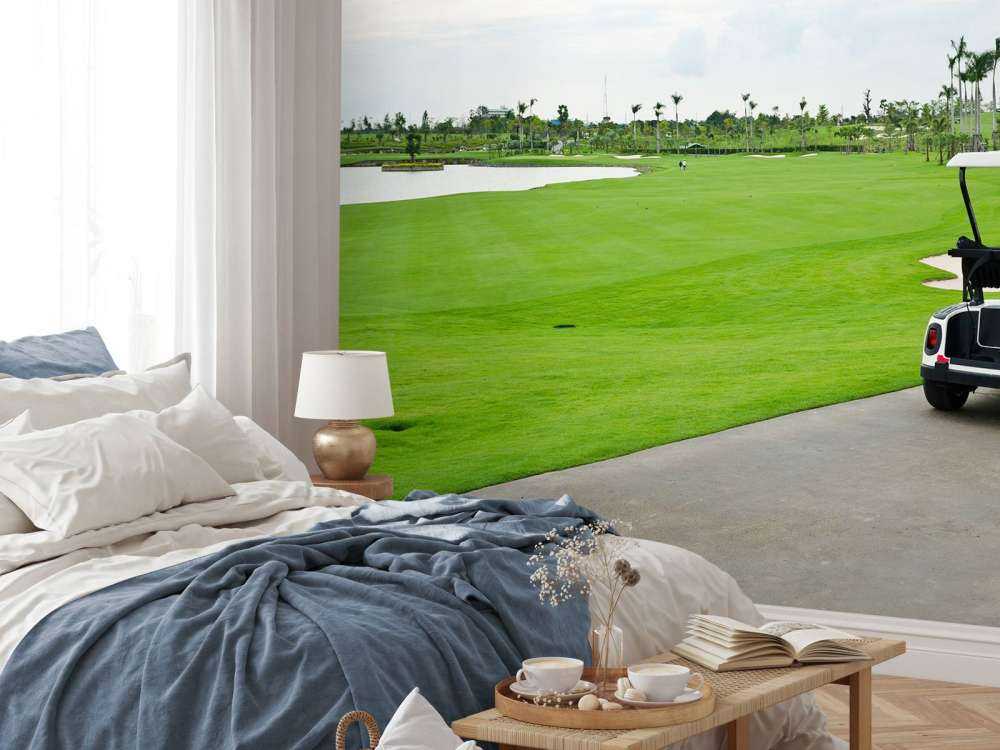 Golfbaan met een golfwagen