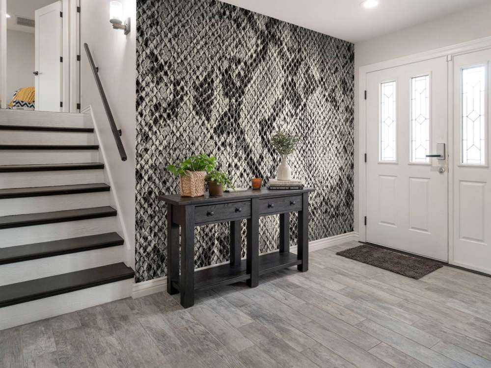 Zwart-grijze slangenhuid