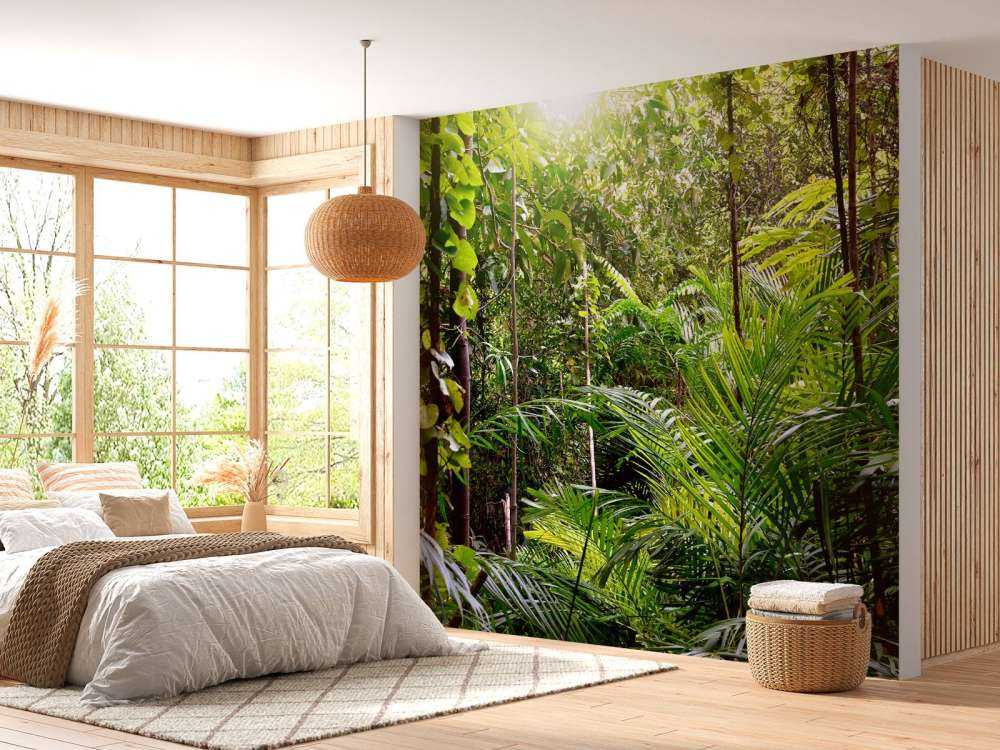 Vol gegroeid oerwoud