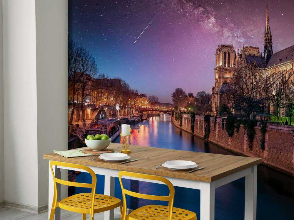 Parijs in de avond