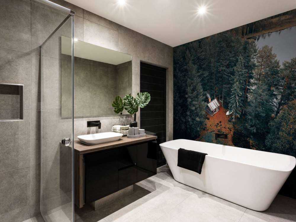 Hut omgeven door bos en meren