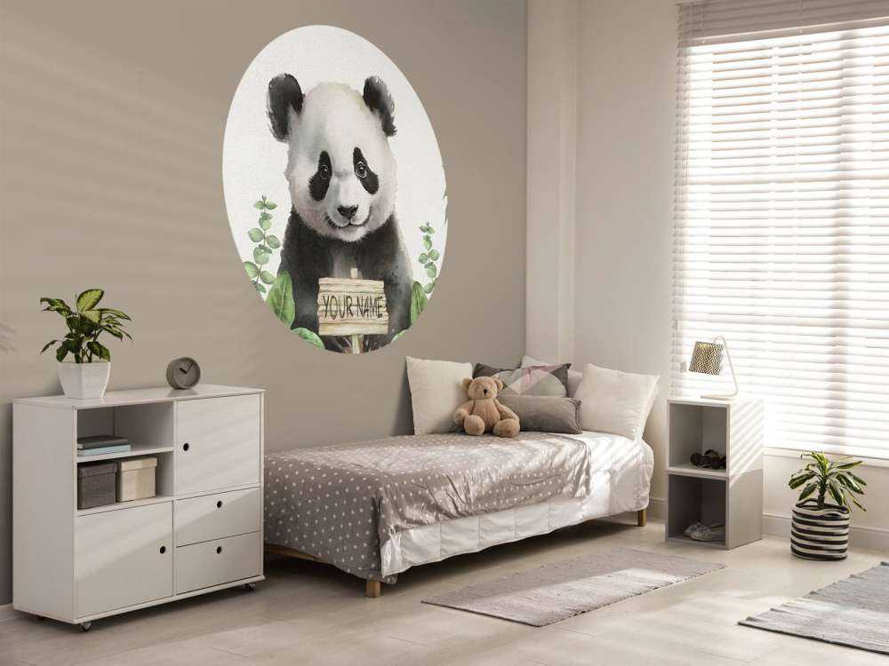 Baby panda in de jungle