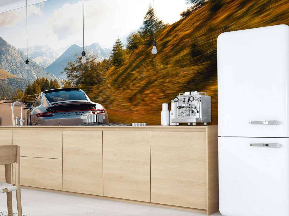 Porsche 911 Carrera GTS in de bergen