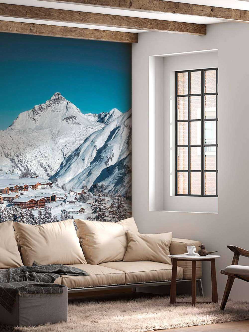 Berghutten onder winterse piek