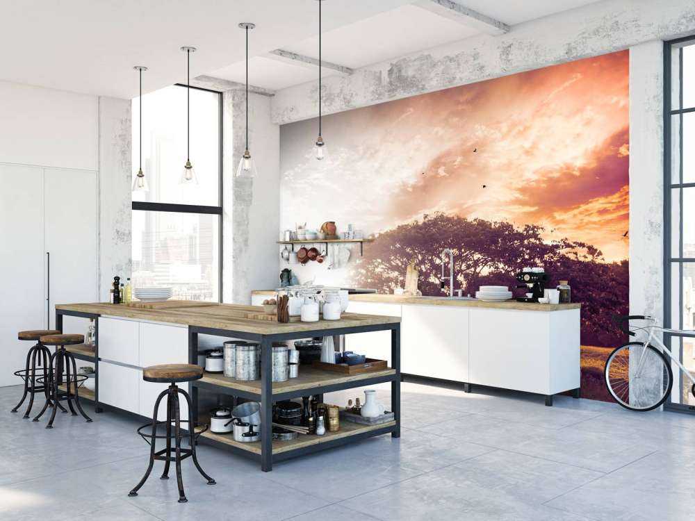 Bewerkte foto van een boom bij zonsondergang