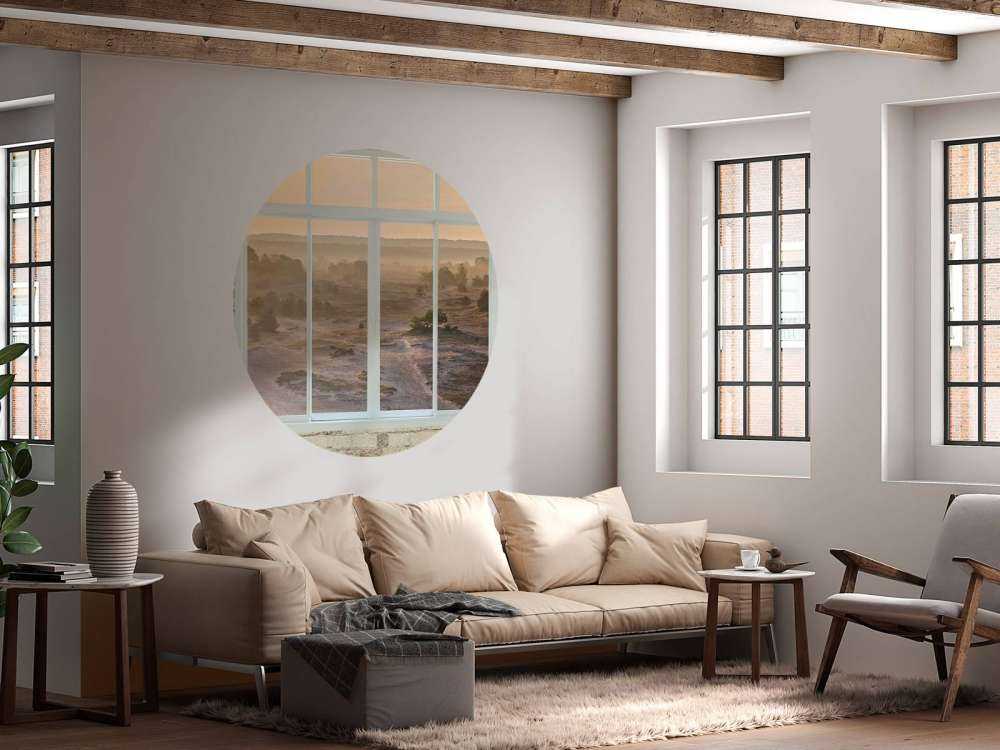 Zandverstuiving in ochtendmist