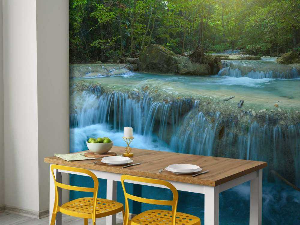 Mooie diepe waterval