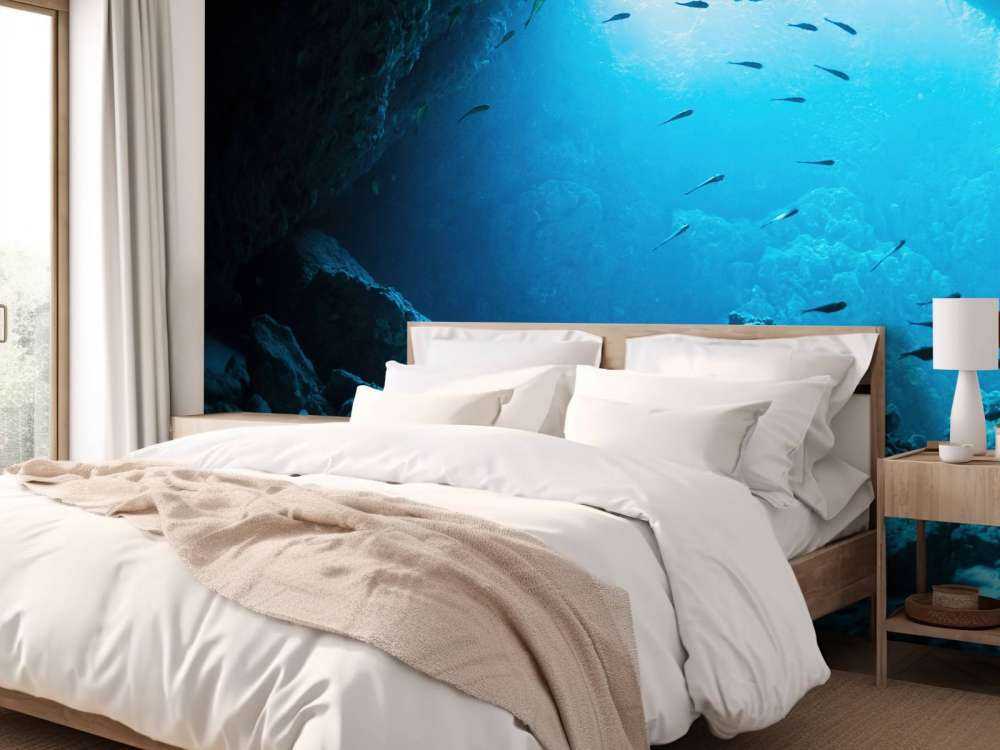 Onderwater grot met vissen