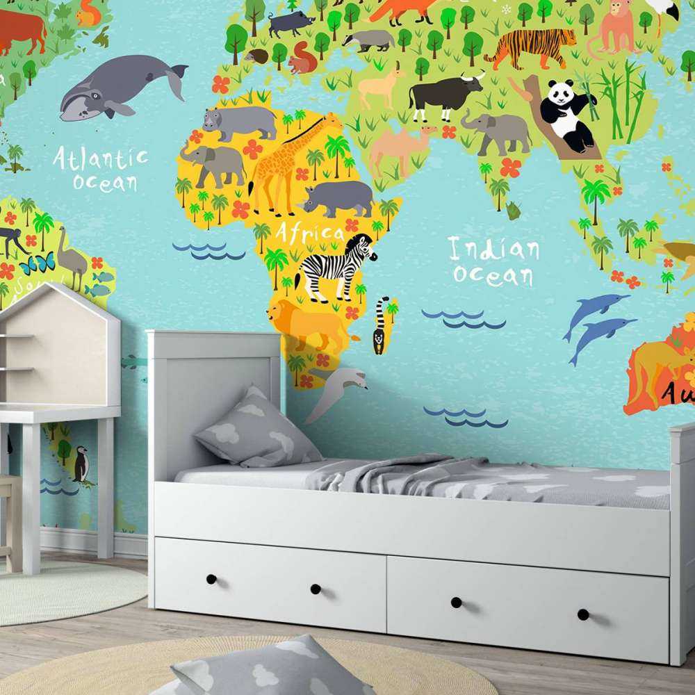 Wereldkaart met verschillende diersoorten