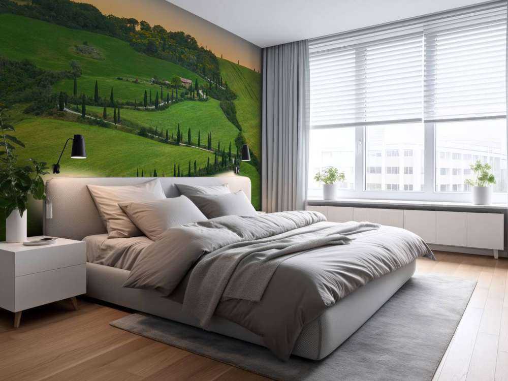 Slingerweg met cipressen