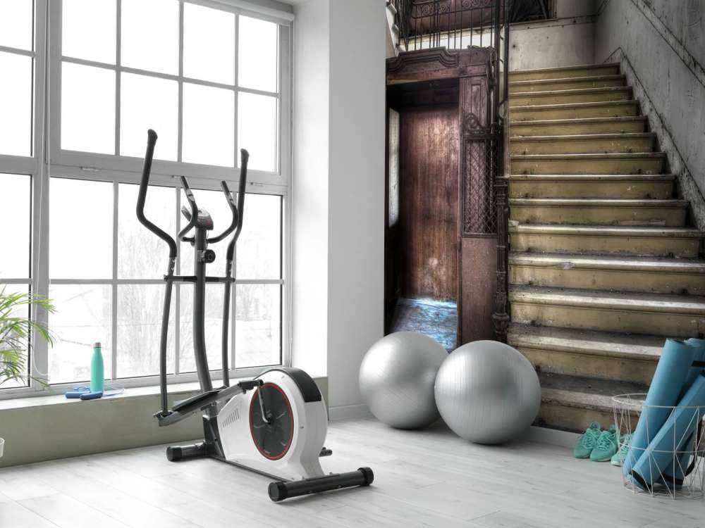 Verlaten houten kooilift