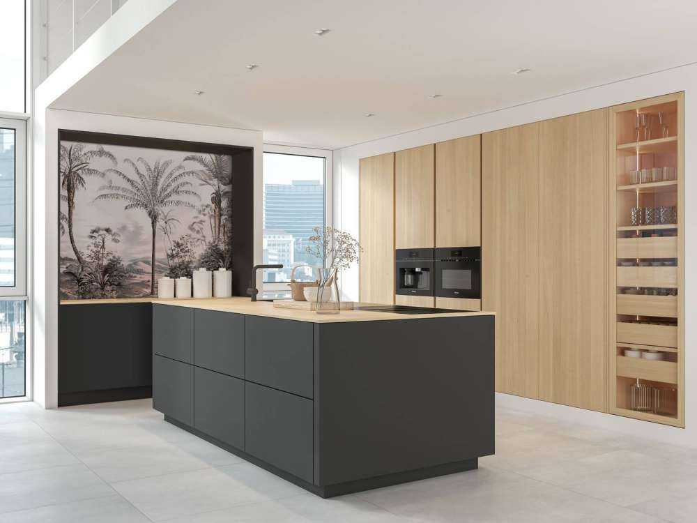 Romantic Tropics Black