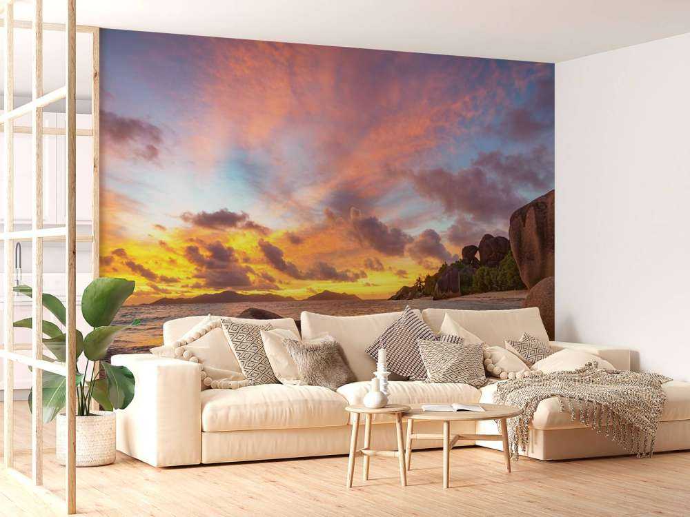 Zonsondergang op tropisch strand