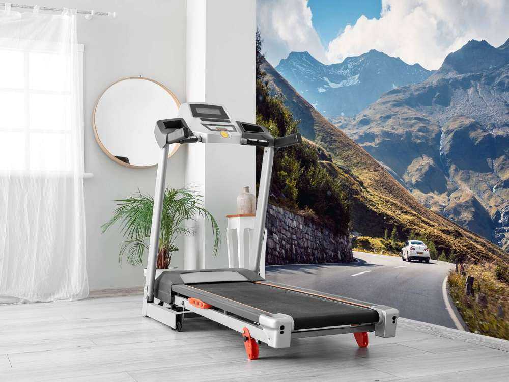 Panorama van een bergweg