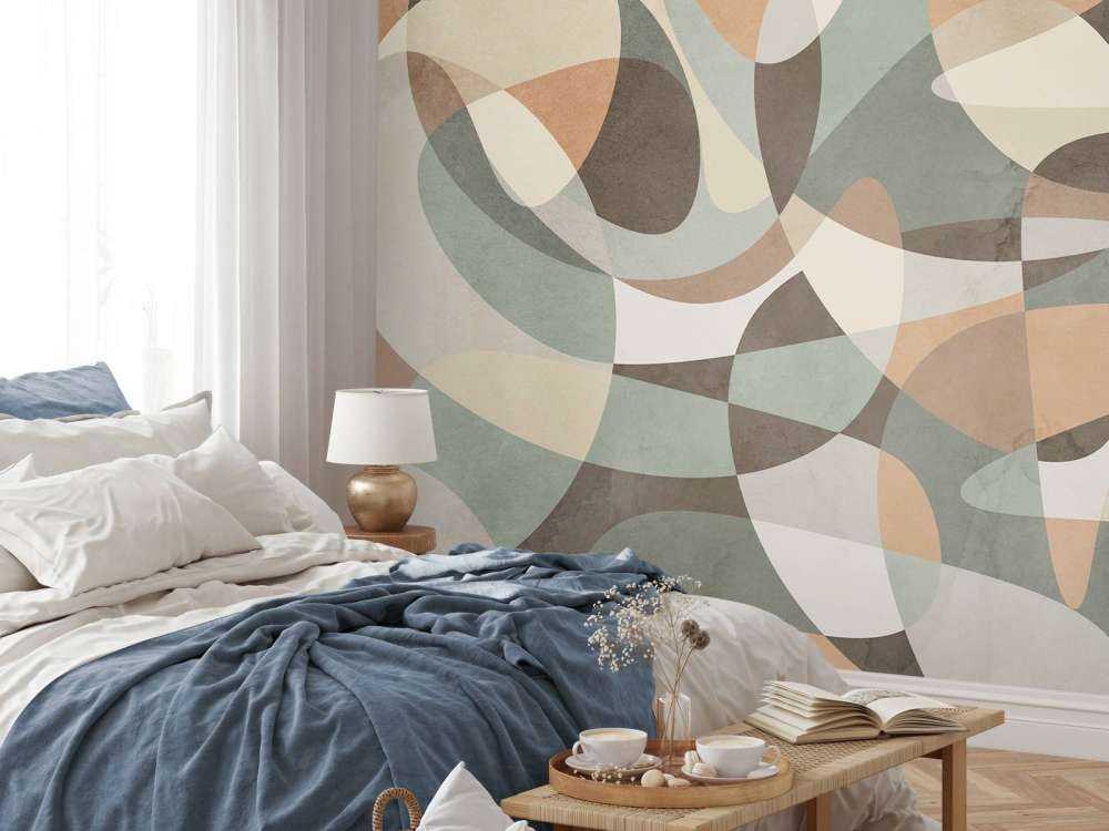 Vloeiende vormen in aarde en mist