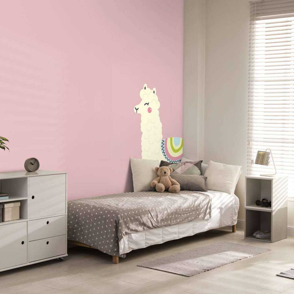 Alpaca design met een roze achtergrond