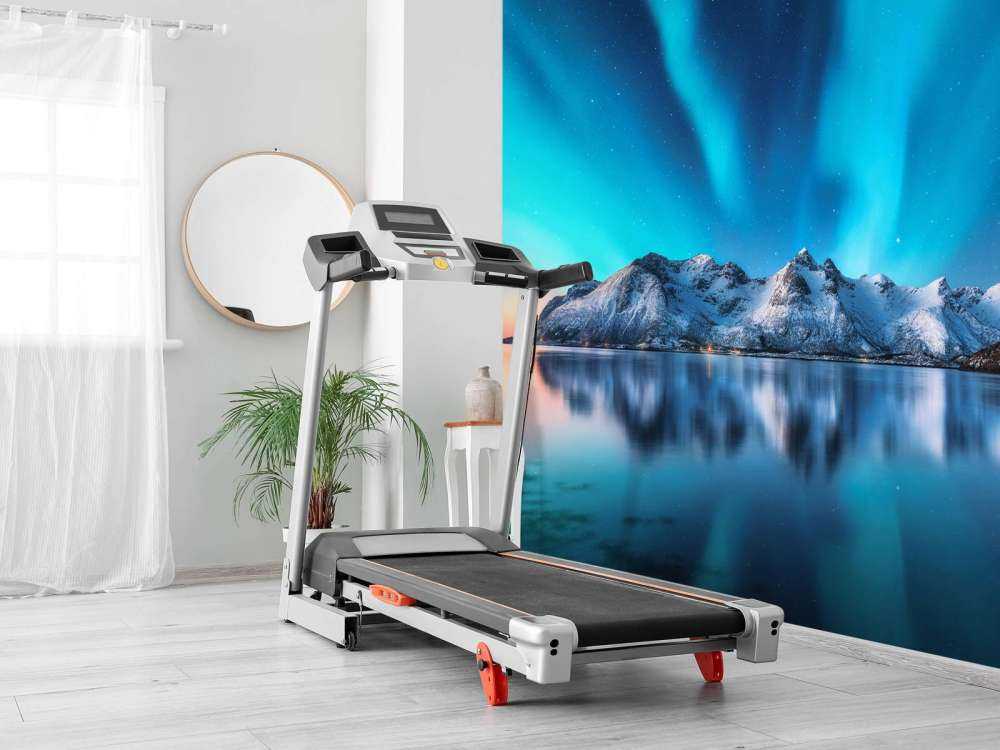 Blauw Noorderlicht boven berg