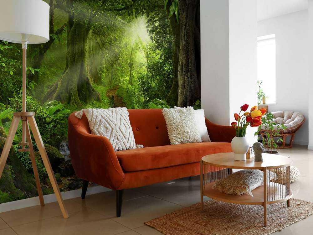 Tropische jungle met zonlicht