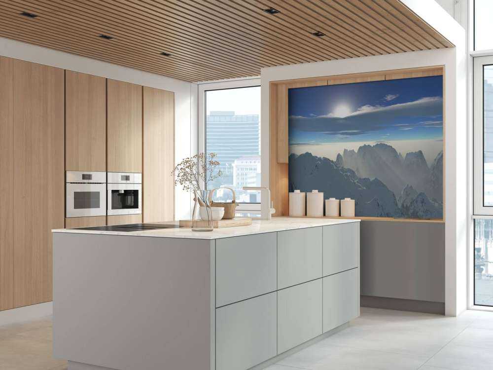 Besneeuwde bergtoppen panorama