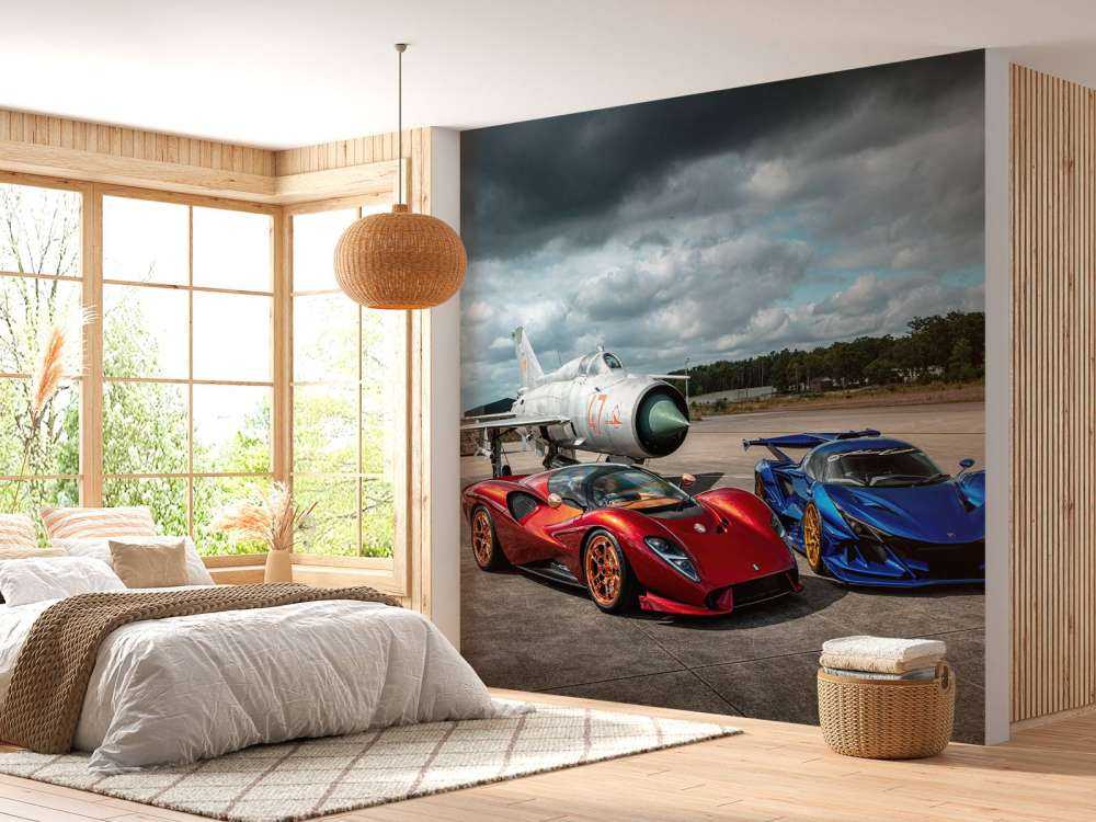 Luxe supercars bij gevechtsvliegtuig