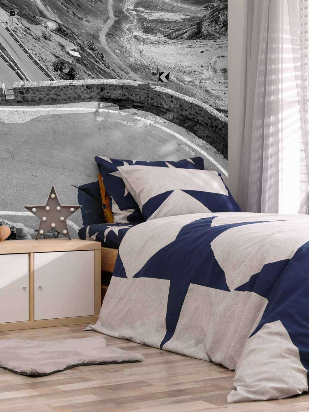 McLaren op Stelviopas - spotcolor