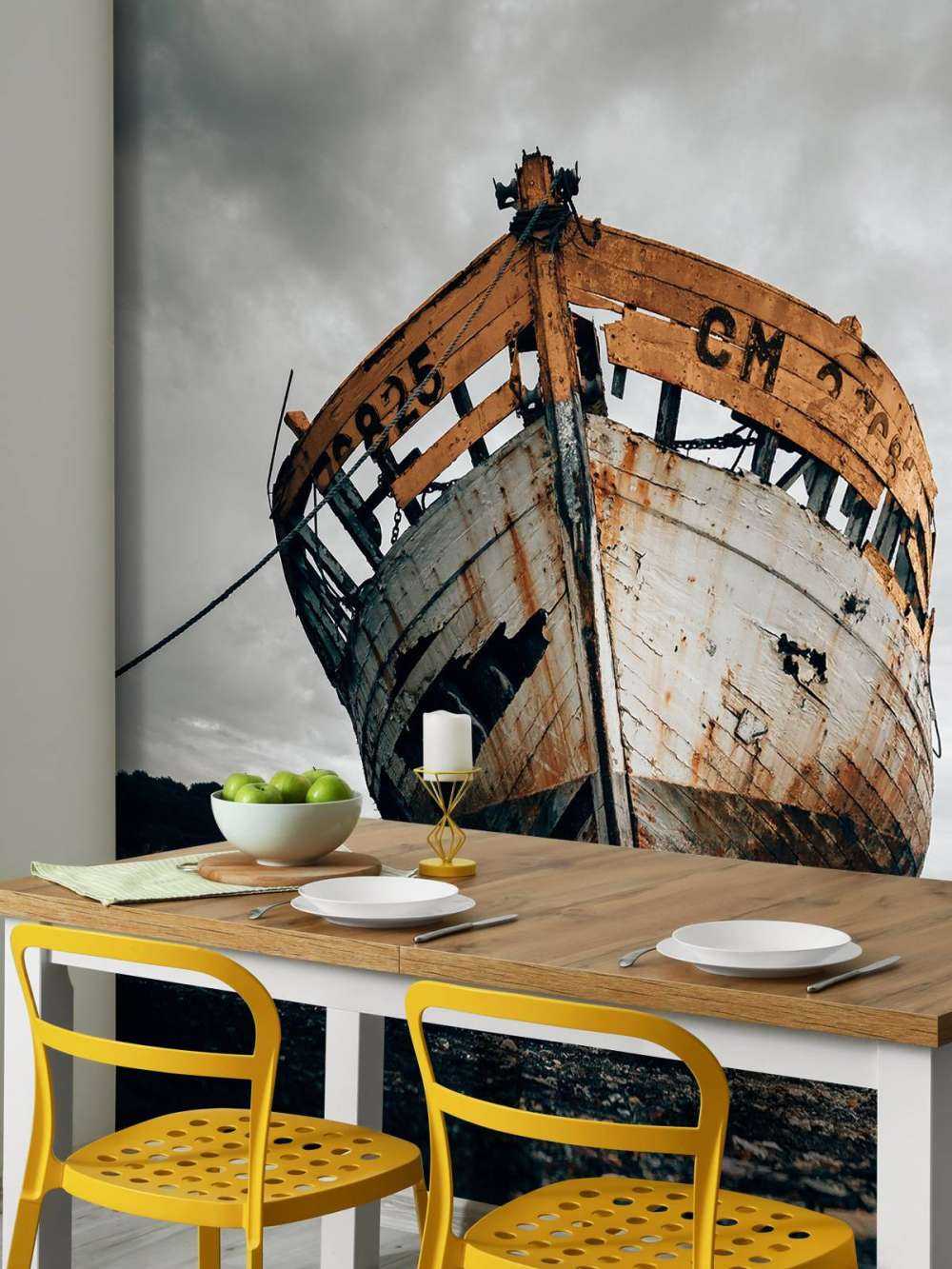 Oud roestig scheepswrak