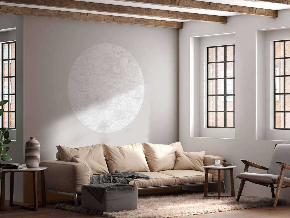 Oude muur met witte stenen