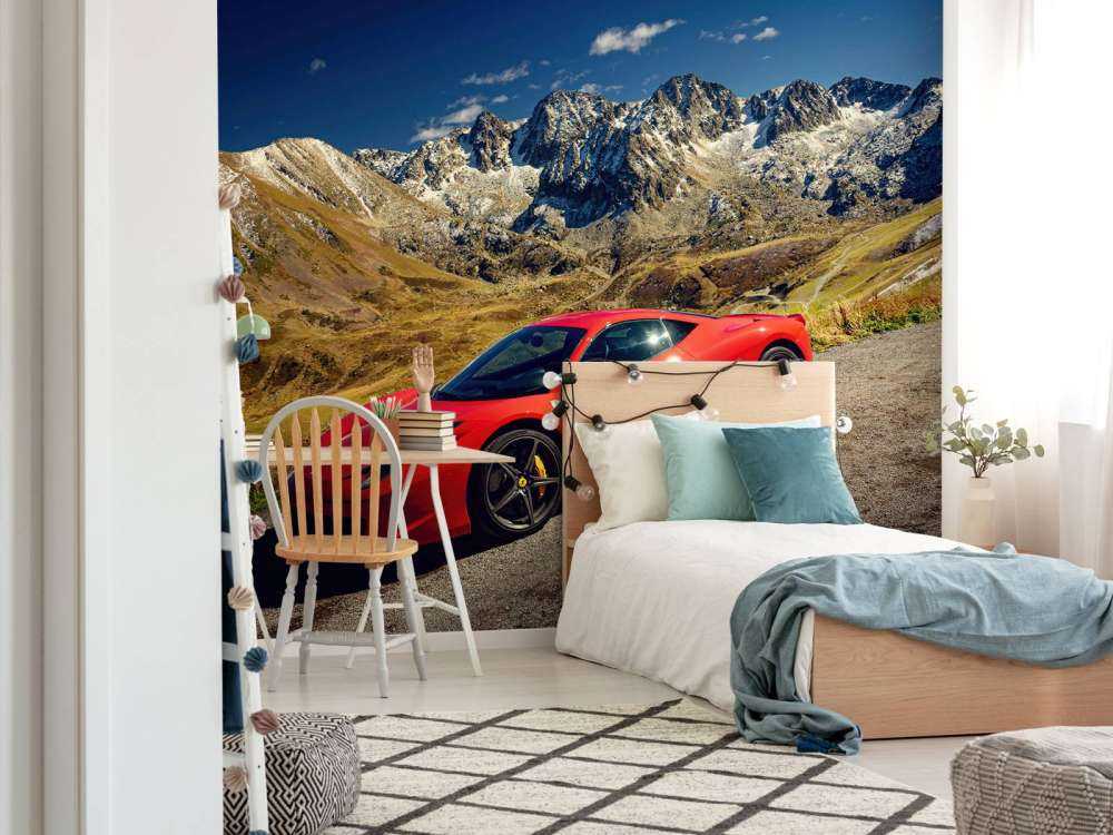 Ferrari 458 met alpentoppen